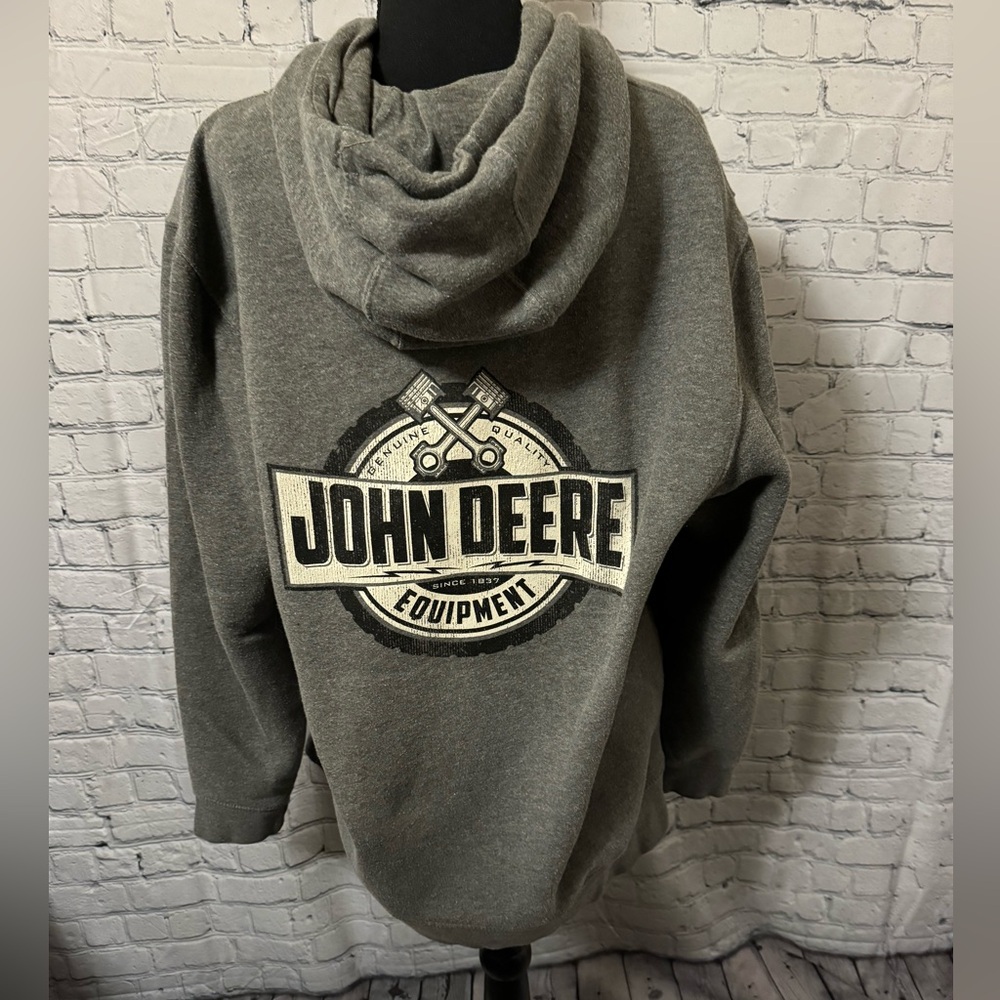 Men’s John Deere Sweatshirt